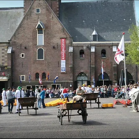 Geestmerambacht, Nieuw Vrijstaande Sfeervol En Landelijk Gelegen Vakantiewoning Holiday home Koedijk