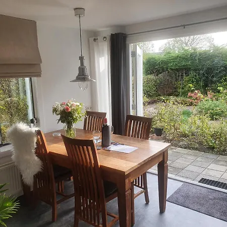 Geestmerambacht, Nieuw Vrijstaande Sfeervol En Landelijk Gelegen Vakantiewoning * Koedijk